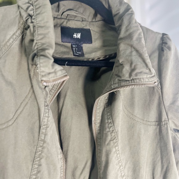 H&M Size 6 - Picture 7 of 16